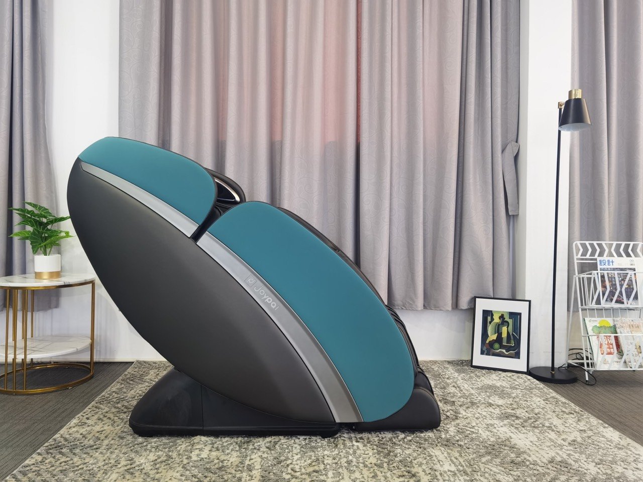 Ghế massage thông minh XIAOMI JOYPAL MONSTER EC6602 với thiết kế sang trọng